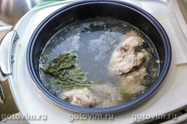 Суп куриный с клецками в мультиварке