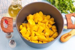 Картофель тушеный с овощами