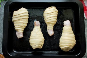Куриные ножки в слоеном тесте