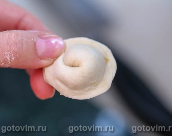 Пельмени с лисичками в сметане