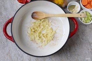 Овощи тушеные Овощи тушеные