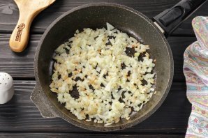 Блины с мясом и рисом