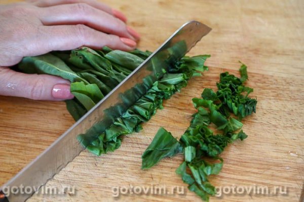 Салат с картофелем, щавелем и огурцами Салат с картофелем, щавелем и огурцами