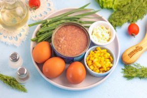 Салат из консервов