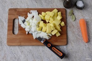 Овощное рагу с картофелем и капустой