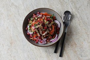 Салат "Тбилиси" с гранатом