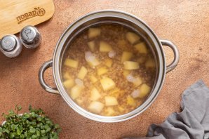 Постный суп с гречкой Постный суп с гречкой