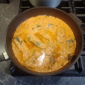 Белая рыба в ароматном соусе