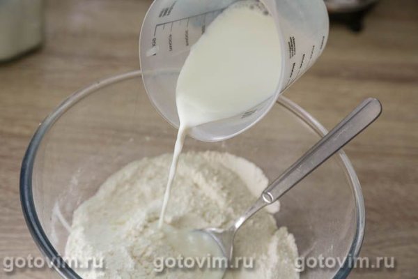 Бисквитный торт с заварным кремом в микроволновке