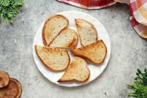 Бутерброды с горбушей консервированной