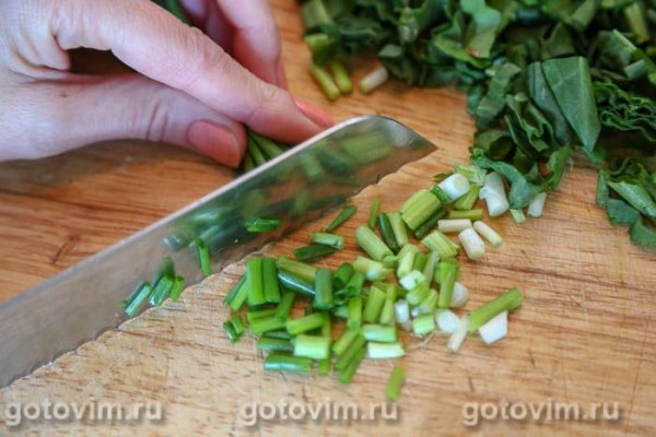 Салат с картофелем, щавелем и огурцами Салат с картофелем, щавелем и огурцами