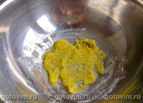 Куриные крокеты с соусом бешамель