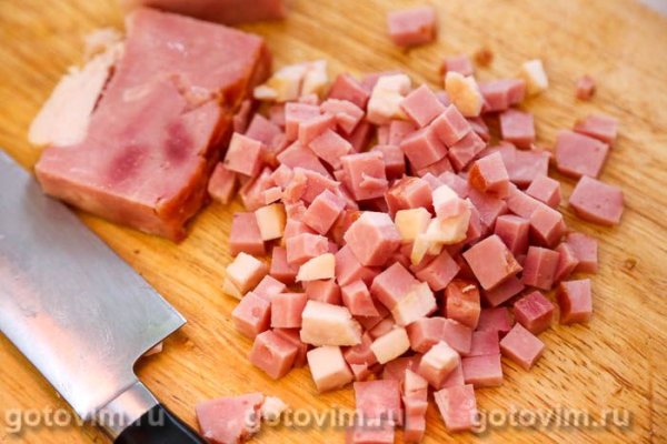 Кролик в горшочке с беконом и луком Кролик в горшочке с беконом и луком