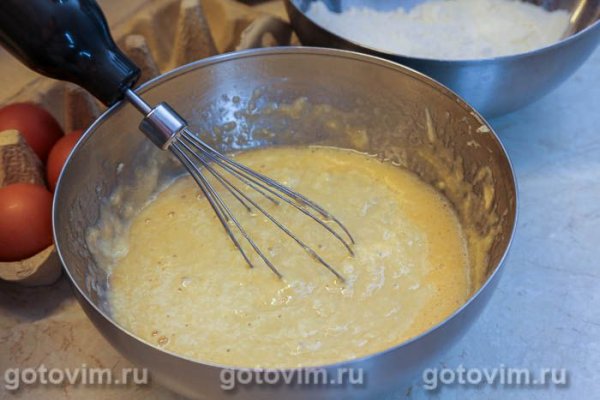 Кулич с начинкой (с заварным кремом) 
