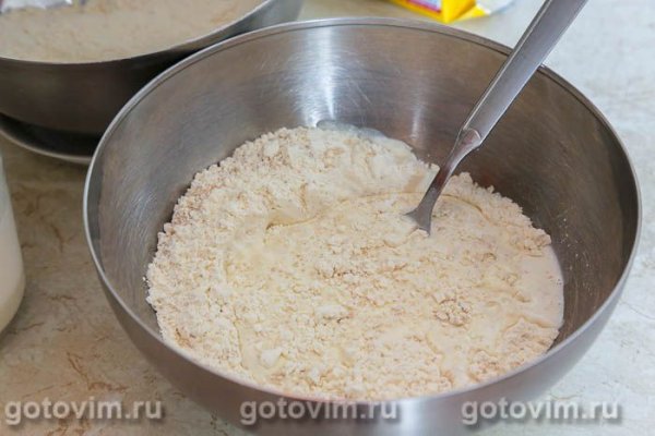 Кулич с начинкой (с заварным кремом) 