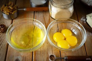 Кулич с орехами