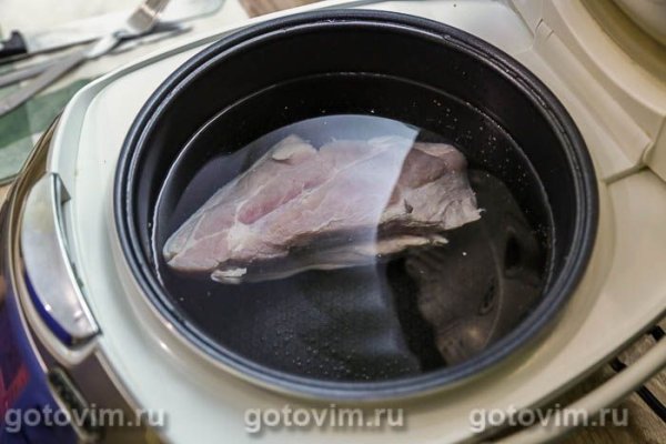 Закусочное мясо из свиной грудинки со специями