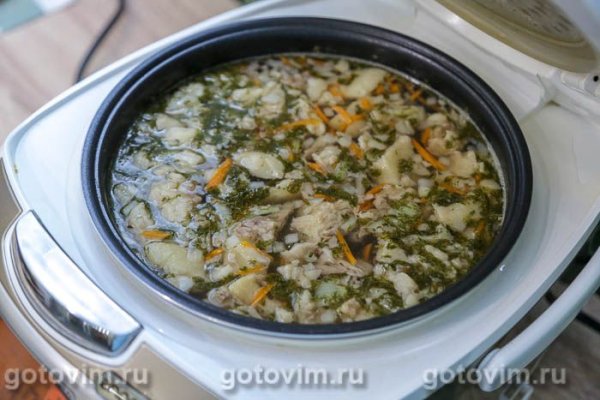 Суп с говядиной, картофелем и фасолью в мультиварке