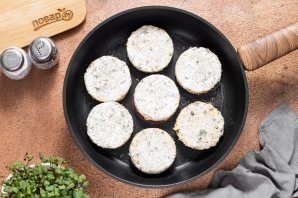 Котлеты из маша и тофу Котлеты из маша и тофу