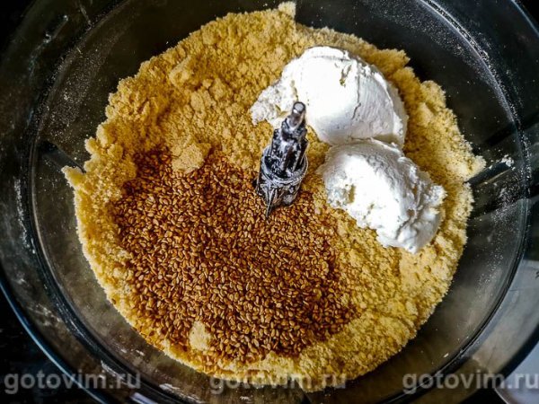 Печенье на желтках с арахисом и кунжутом 