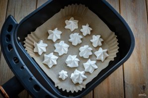 Безе в аэрогриле