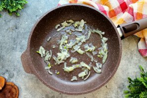 Почки в сметане