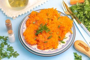 Постные морковные оладьи