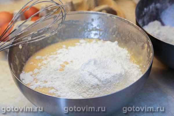 Кулич с начинкой (с заварным кремом) 