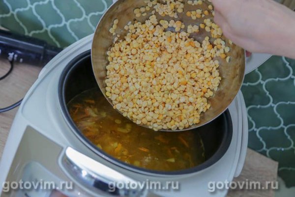Гороховый суп с фрикадельками в мультиварке