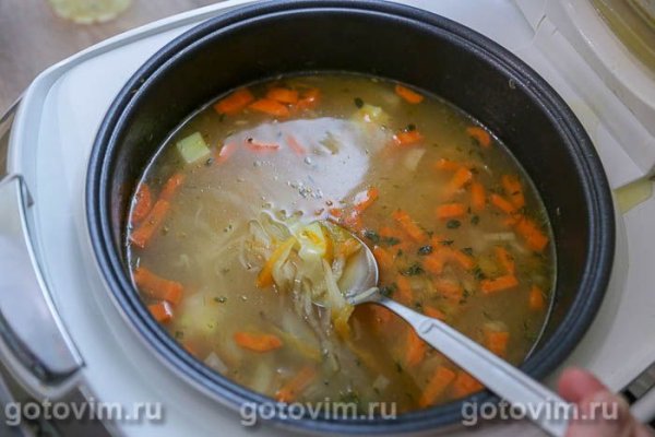 Щи с квашеной капустой в мультиварке Щи с квашеной капустой в мультиварке