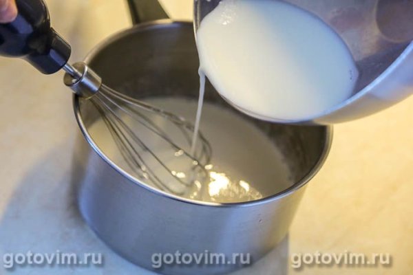 Кулич с начинкой (с заварным кремом) 