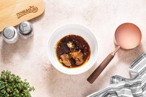 Лапша с соусом мисо