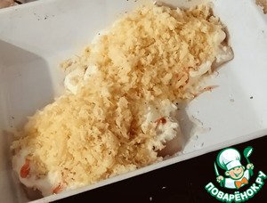 Треска, запечённая под сметаной с пармезаном