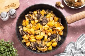 Сморчки, жареные с картошкой