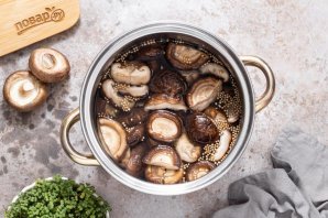 Маринованные шиитаке Маринованные шиитаке