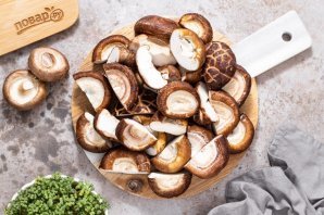 Маринованные шиитаке Маринованные шиитаке