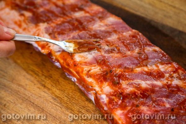Свиные ребрышки на решетке