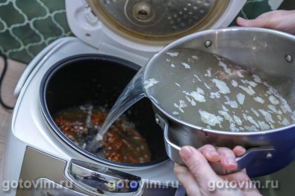 Борщ с вареной свеклой в мультиварке