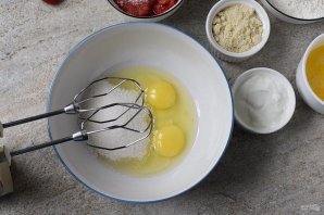 Клубничные маффины