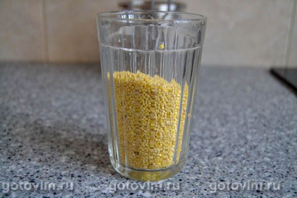 Пшённая каша с плавленым сыром и яйцом