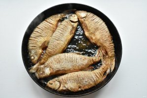 Жареный чебак