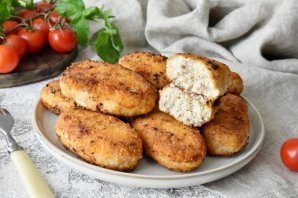 Щучьи котлеты с беконом