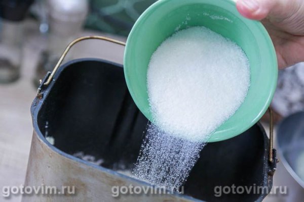 Кекс &laquo;Столичный&raquo; с изюмом в хлебопечке