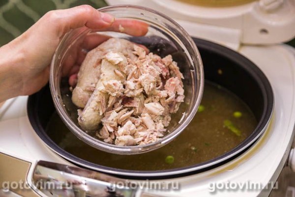 Мясной суп с овощной смесью и булгуром в мультиварке Мясной суп с овощной смесью и булгуром в мультиварке