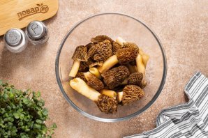 Сморчки в сметане