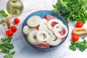 Шашлык из свинины в аэрогриле Шашлык из свинины в аэрогриле
