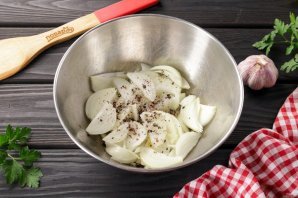 Шашлык свиной на кефире Шашлык свиной на кефире