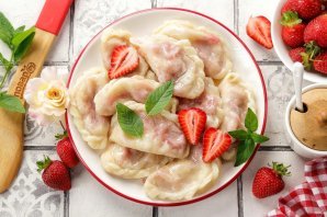 Вареники с клубникой Вареники с клубникой