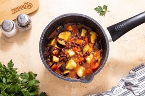 Салат на зиму из фасоли