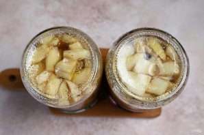 Груша в сахаре